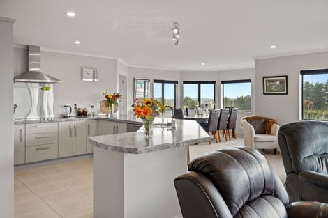 Photo of property in 184 Glenmorven Road, Morison Bush, Greytown, 5794