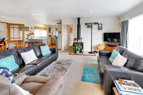 Photo of property in 63 Kiddle Drive, Hilltop, Taupo, 3330