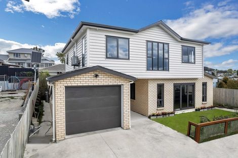 Photo of property in 4 Valonia Street, New Windsor, Auckland, 0600
