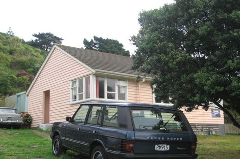 Photo of property in 55 Tukanae Street, Strathmore Park, Wellington, 6022