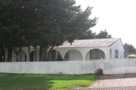 Photo of property in 29 Paulownia Place, Totara Heights, Auckland, 2105