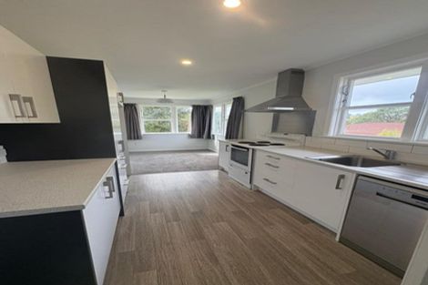 Photo of property in 304 Dowse Drive, Maungaraki, Lower Hutt, 5010