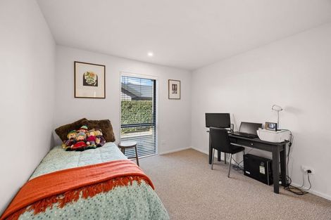 Photo of property in 20 Pounamu Avenue, Albert Town, Wanaka, 9305