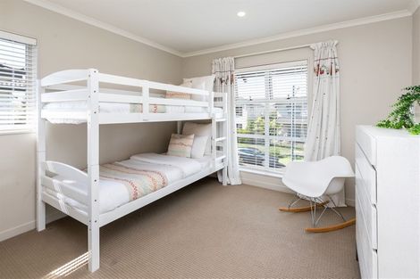 Photo of property in 35 Searle Street, Stonefields, Auckland, 1072