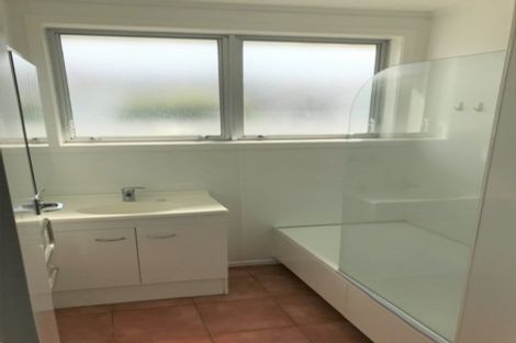 Photo of property in 1/4 Glasgow Street, St Andrews, Hamilton, 3200