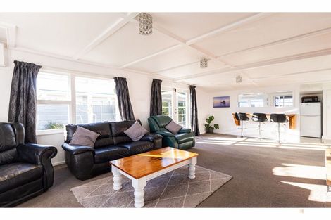 Photo of property in 34 Augustine Street, Waimate, 7924