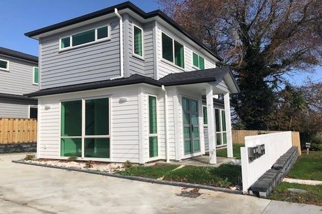 Photo of property in 4a Sherwood Avenue, Te Atatu South, Auckland, 0610