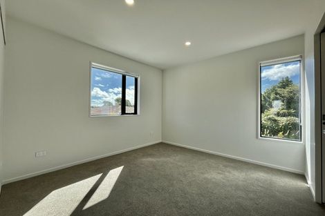 Photo of property in 4/107 Smith Street, Woolston, 8062