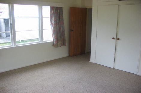 Photo of property in 1 Riverside Drive, Waiwhetu, Lower Hutt, 5010