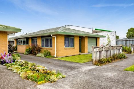 Photo of property in 28 Browne Street, Waitara, 4320