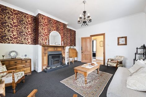 Photo of property in 132 Tukapa Street, Westown, New Plymouth, 4310