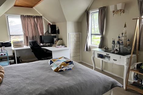 Photo of property in 54 Redlands Grove, Swanson, Auckland, 0612