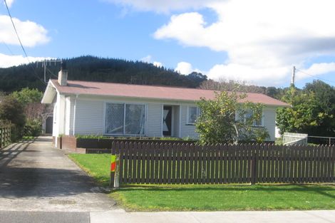 Photo of property in 4 Clark Street, Hikurangi, 0114