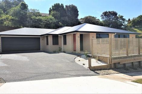 Photo of property in 3 Frederick Place, Whalers Gate, New Plymouth, 4310