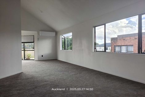 Photo of property in 1/443 Mount Albert Road, Mount Roskill, Auckland, 1041