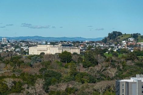 Photo of property in The Metropolis Apartments, 3303/1 Courthouse Lane, Auckland Central, Auckland, 1010