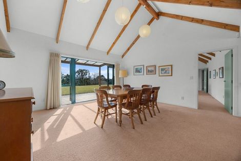 Photo of property in 882 Sandspit Road, Warkworth, 0982
