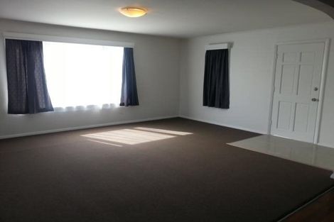 Photo of property in 29 Sutton Crescent, Papakura, 2110
