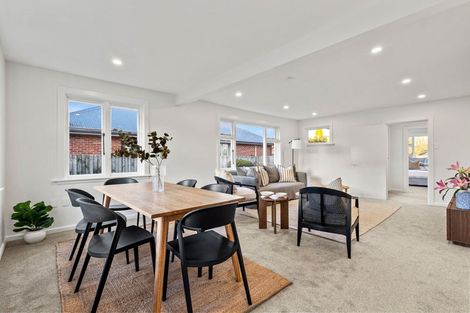 Photo of property in 51 Liverton Crescent, Bishopdale, Christchurch, 8053