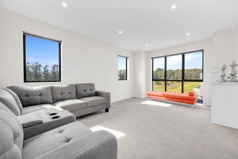 Photo of property in 40 Nightingale Road, Flat Bush, Auckland, 2019
