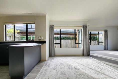 Photo of property in 6a Marjory Close, Broadmeadows, Wellington, 6035