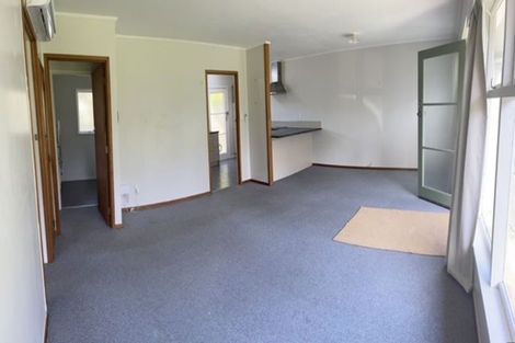 Photo of property in 2/7 Luplau Crescent, Cockle Bay, Auckland, 2014