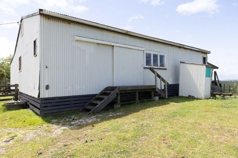 Photo of property in 282 Girls High School Road, Pukehuia, Tangiteroria, 0381