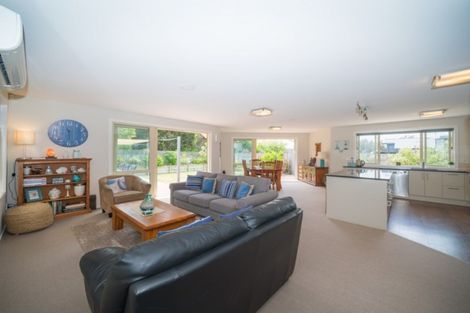 Photo of property in 24 Sandown Avenue, Himatangi Beach, Foxton, 4891