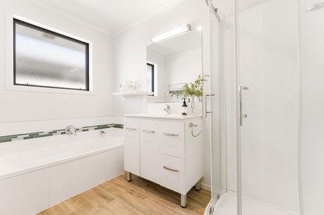 Photo of property in 15 Piata Street, Papamoa Beach, Papamoa, 3118