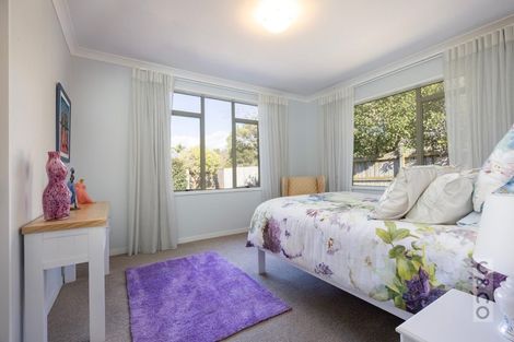 Photo of property in 19 Solan Drive, Waimauku, 0812