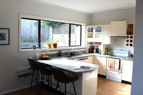 Photo of property in 39 Shandon Road, Vauxhall, Dunedin, 9013