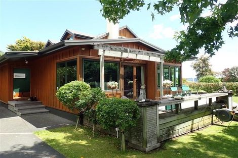 Photo of property in 20 Rainbow Drive, Rainbow Point, Taupo, 3330