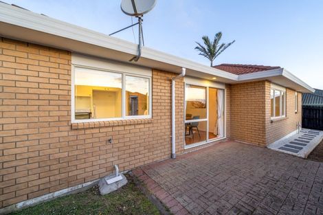 Photo of property in 183 Kilkenny Drive, East Tamaki Heights, Auckland, 2016