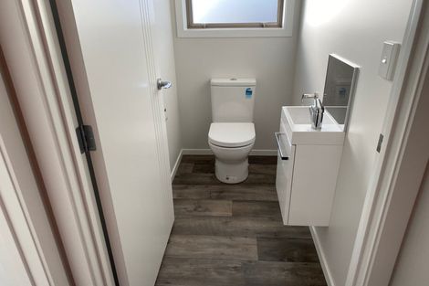 Photo of property in 52 Regan Street, Stratford, 4332