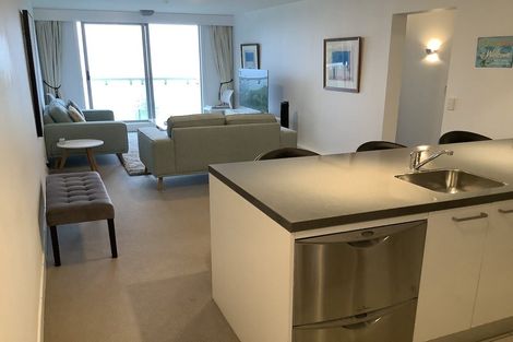 Photo of property in The Capital, 14/370 Oriental Parade, Oriental Bay, Wellington, 6011