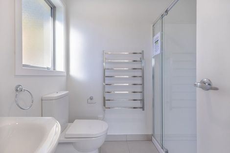 Photo of property in 41b Collins Avenue, Tawa, Wellington, 5028