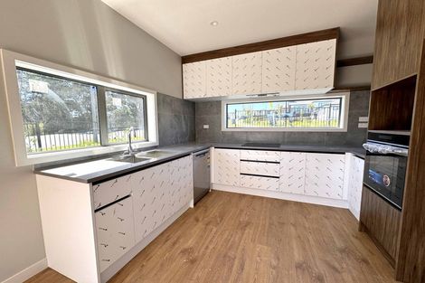 Photo of property in 1 Katote Avenue, Swanson, 0614