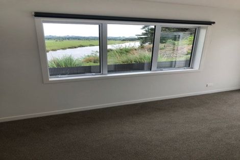 Photo of property in 35 Kowhai Street, Helensville, 0800