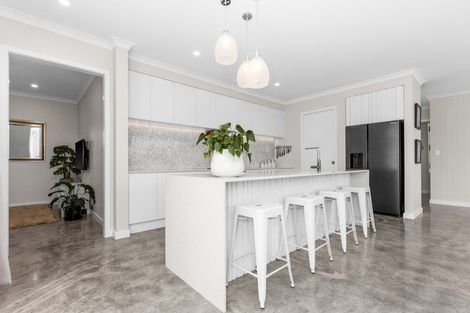 Photo of property in 3 Rich Rise, Havelock North, 4130