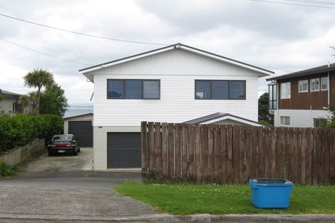 Photo of property in 1426 Whangaparaoa Road, Army Bay, Whangaparaoa, 0930