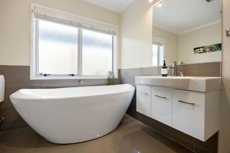 Photo of property in 37 Te Huia Drive, Flagstaff, Hamilton, 3210