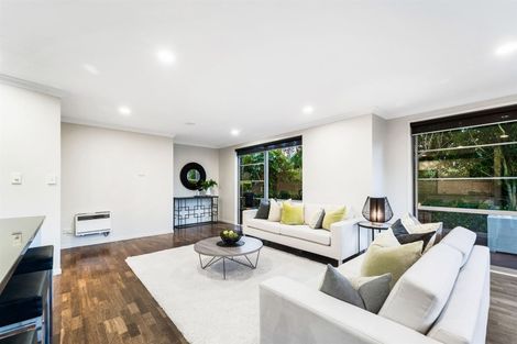 Photo of property in 8 Stratford Avenue, Milford, Auckland, 0620