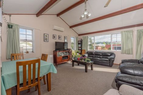 Photo of property in 1 Chapple Street, Alexandra, 9320