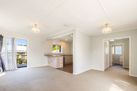 Photo of property in 255 Te Atatu Road, Te Atatu South, Auckland, 0610