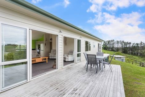 Photo of property in 6 Johnson Place, Stillwater, Silverdale, 0993