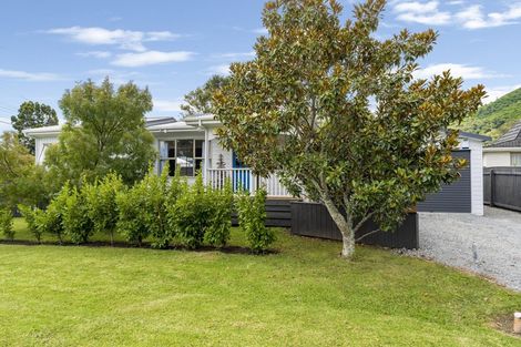 Photo of property in 41 Elizabeth Street, Waikanae, 5036