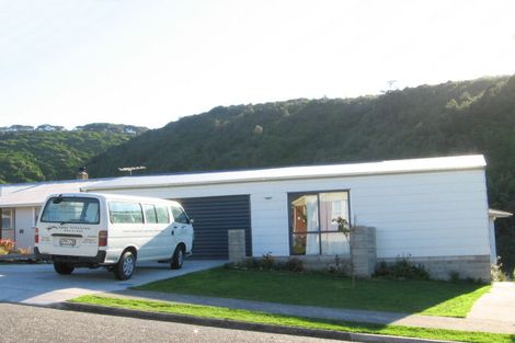 Photo of property in 6 Mahinawa Street, Takapuwahia, Porirua, 5022