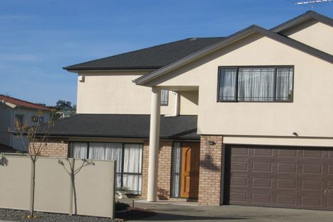 Photo of property in 62 Medallion Drive, Oteha, Auckland, 0632