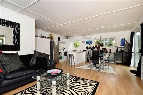 Photo of property in 9 Kauri Road, Whenuapai, Auckland, 0618