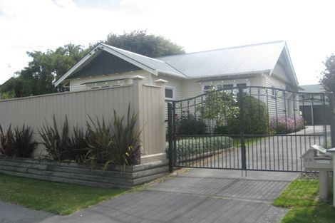 Photo of property in 25 Birdwood Avenue, Beckenham, Christchurch, 8023